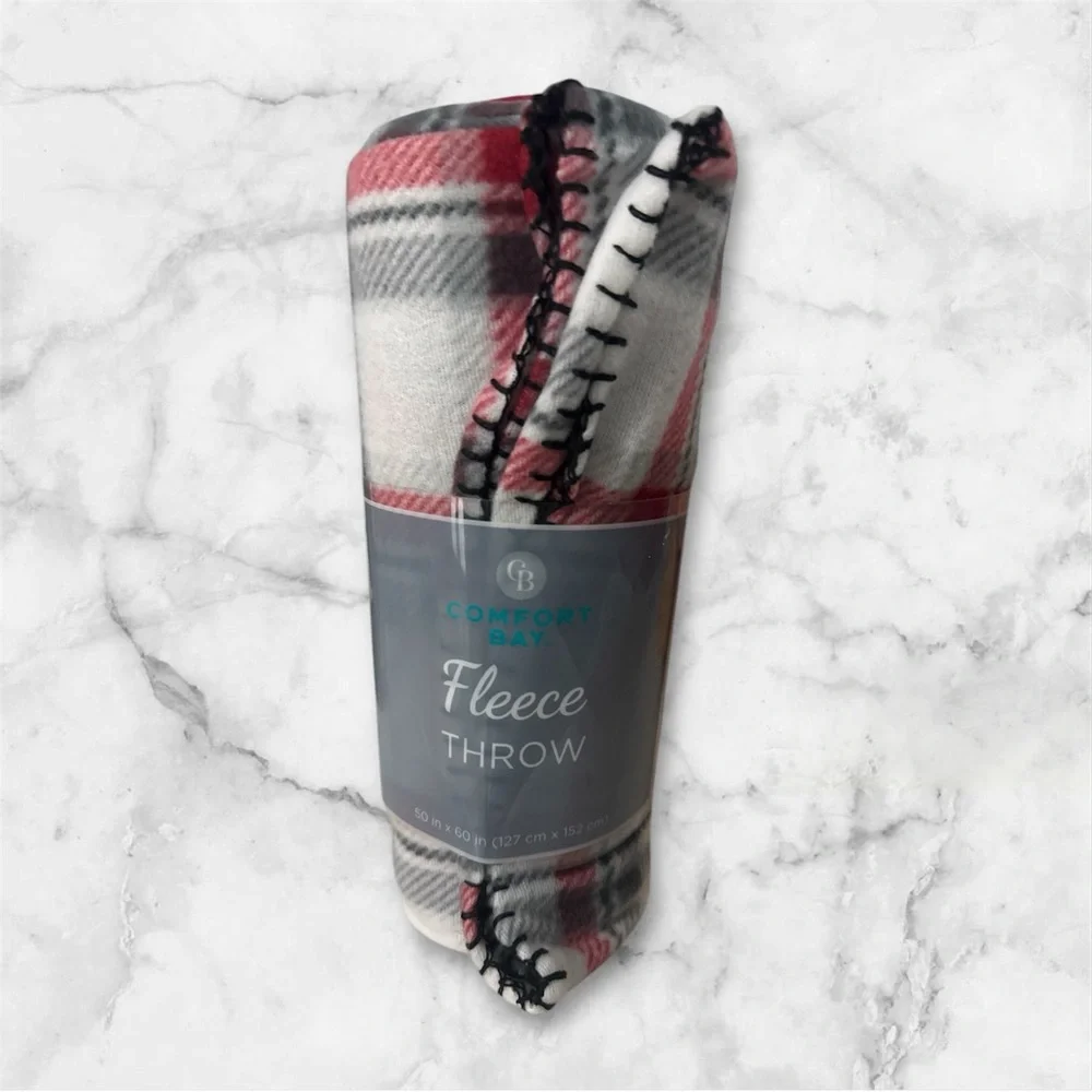 Comfort Bay Red and Gray Fleece Throw